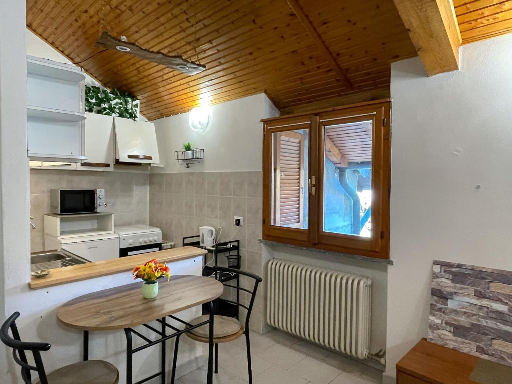 La Corte Dei Torri Loft On The Lake Oliveto Lario Εξωτερικό φωτογραφία