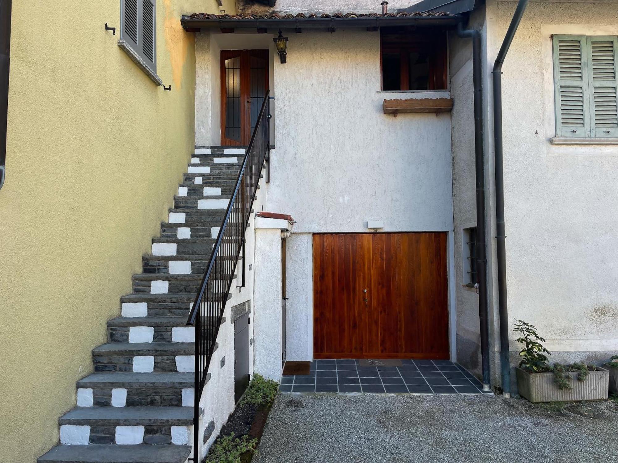La Corte Dei Torri Loft On The Lake Oliveto Lario Εξωτερικό φωτογραφία